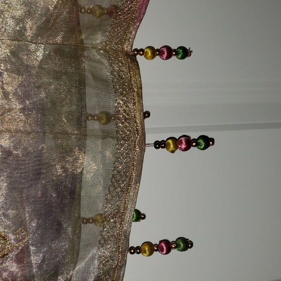 NWOT INDIAN DUPATTA (SCARF/SHAWL) FOR A CHURIDAR (INDIAN STYLE TUNIC) - Picture 6 of 8